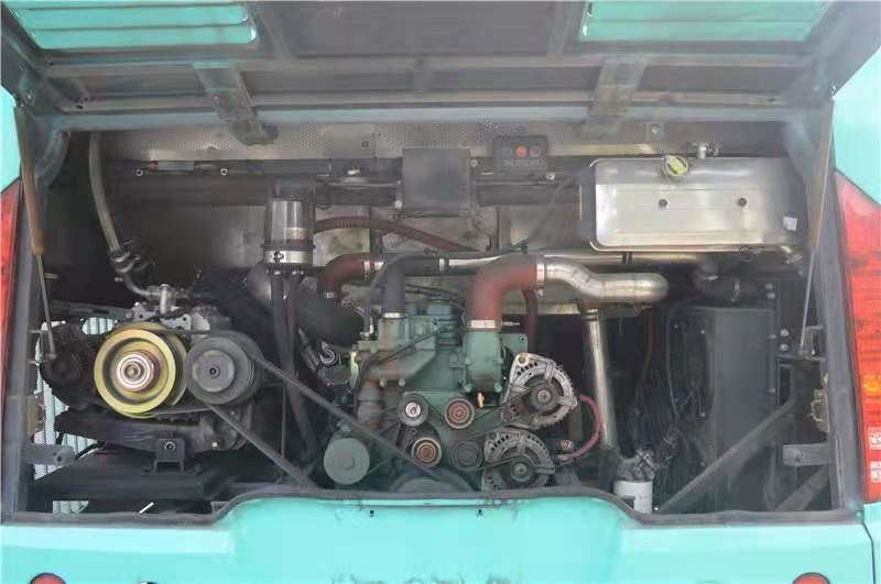 Los asientos usados de Zhongtong LCK6950 27/62 del autobús de la ciudad utilizaron la caja de cambios del euro IV Qijiang de Bus 164kw del coche