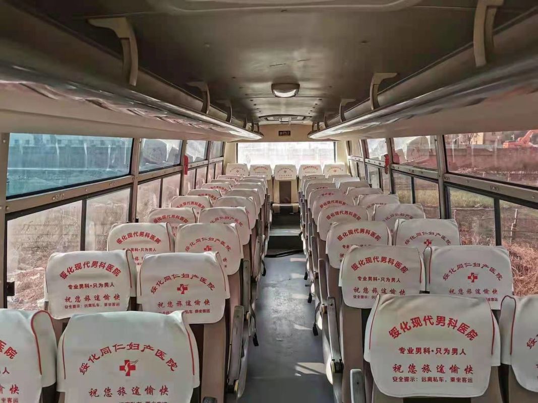 49 coche usado autobús usado asientos Bus de Yutong ZK6102D motores diesel de Front Engine Steering LHD de 2011 años