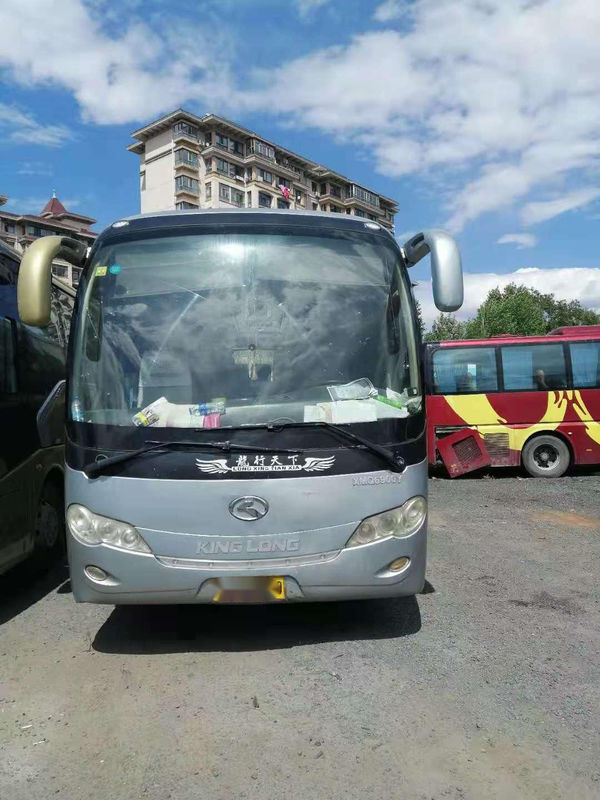 Kilómetro bajo doble usado de las puertas 39seats del autobús XMQ6900 de Kinglong dejado el chasis de acero de dirección