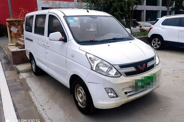 2016 impulsión del combustible LHD de Mini Bus Used Cars Gasoline del coche usado de Wuling de los asientos del año 7