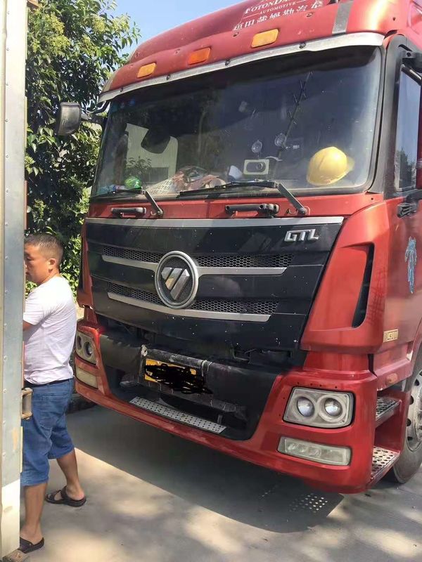 Mano usada del año 2015 de la tonelada 6X4 del tractor 50 del remolque del camión 430HP de China Foton AumanTractor segundo