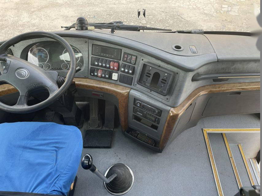 Retardador usado de los asientos de las puertas dobles 47 del chasis del saco hinchable del motor del autobús ZK6119 CNG WP.270 de Yutong