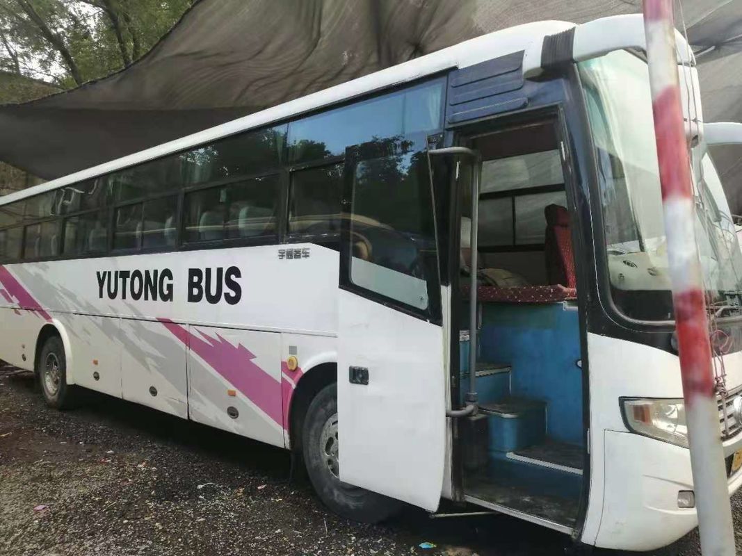 54 asientos 2010 años utilizaron al conductor diesel Steering No Accident del autobús ZK6112D Front Engine LHD de Yutong