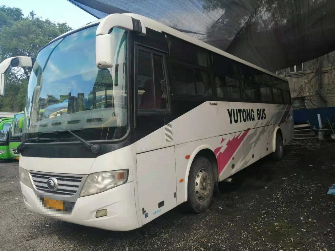 54 asientos 2010 años utilizaron al conductor diesel Steering No Accident del autobús ZK6112D Front Engine LHD de Yutong