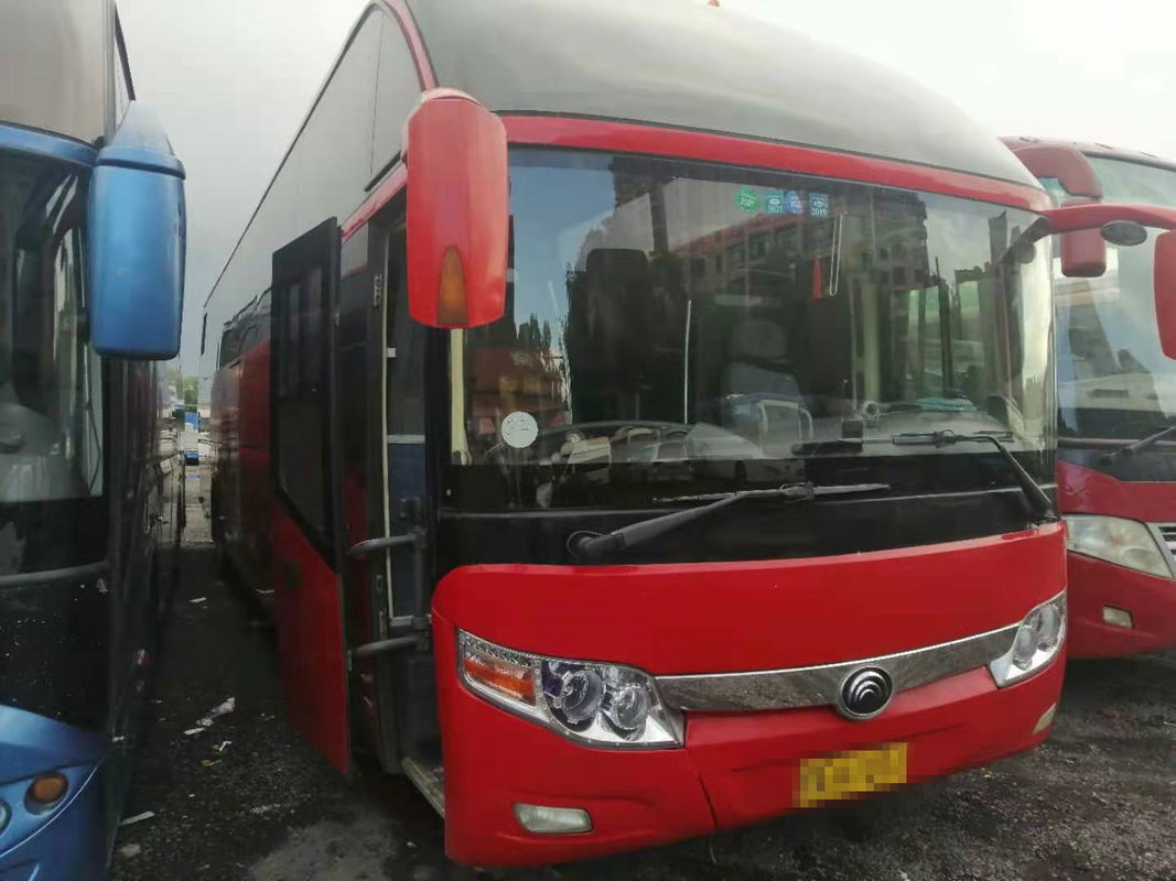 Los asientos usados del coche ZK6127 55 de Yutong salieron chasis del saco hinchable de Seerting del bus turístico usado III posterior del euro del motor para África