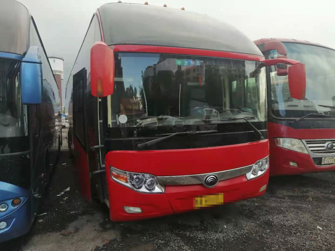 Los asientos usados del coche ZK6127 55 de Yutong salieron chasis del saco hinchable de Seerting del bus turístico usado III posterior del euro del motor para África