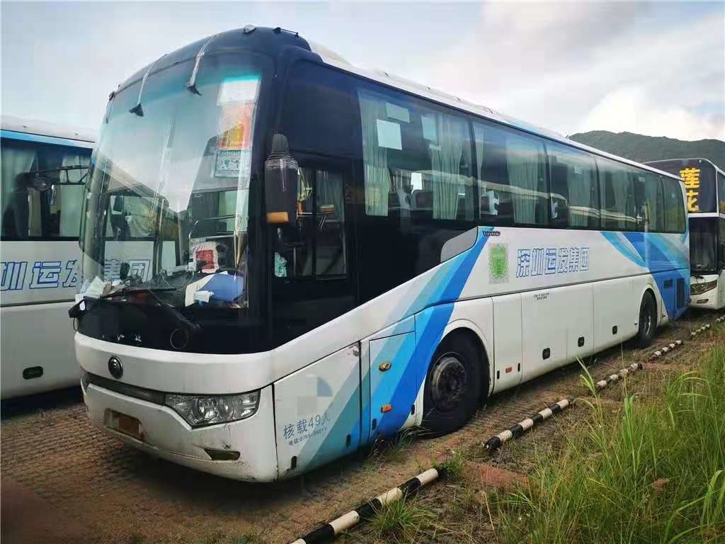 49 asientos que el autobús de segunda mano de 2013 años utilizó el autobús ZK6122HQ de Yutong utilizaron el acondicionador de Bus With Air del coche