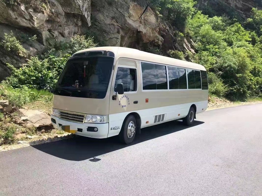 Asientos usados del motor 23/29 de Mini Bus Toyota Coaster 15B usados kilómetro bajo del autobús del pasajero
