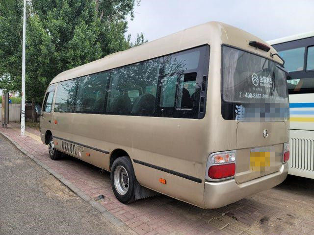 2015 años 22 Dragon Coaster Bus de oro usado los asientos, utilizaron a Mini Bus Coaster Bus 86kw con los asientos de lujo