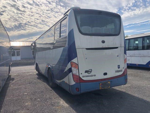 Los asientos usados de Bus ZK6908 38 del coche salieron Yuchai de dirección del euro posterior III del motor autobús usado el chasis de acero de Yutong