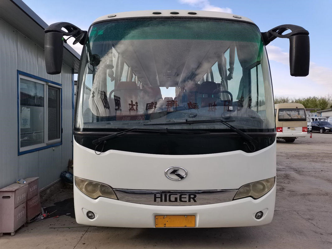El autobús más alto usado KLQ6856 37 asienta buenas condiciones posteriores de la impulsión de la mano izquierda del motor de Yuchai del chasis de acero con la CA