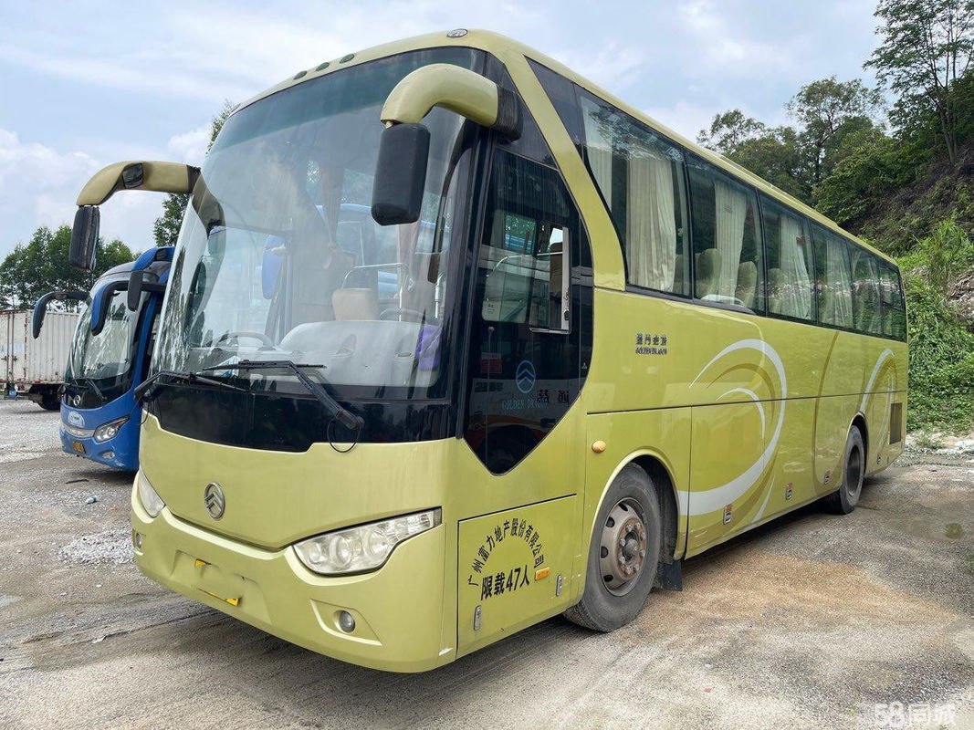 Dragon Used Coach Bus de oro 47 puertas del euro III de acero del chasis del motor de Hino J08E de los asientos solas