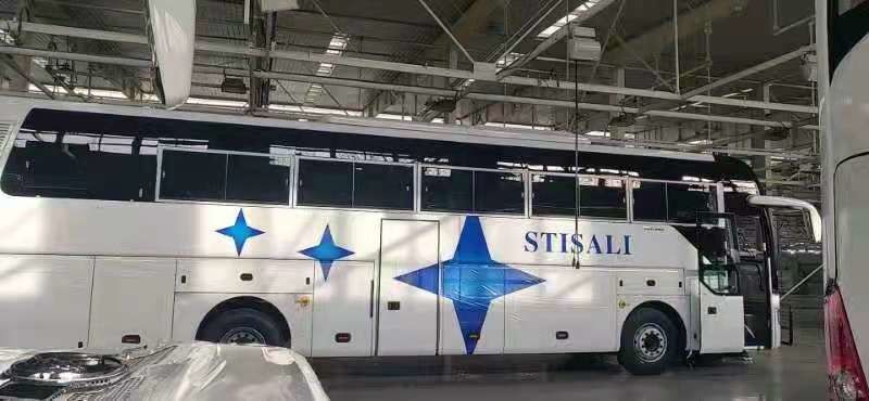 Nuevo coche Bus del autobús ZK6122H9 de Yutong del autobús nuevo asientos de 2021 años 55 con el motor diesel