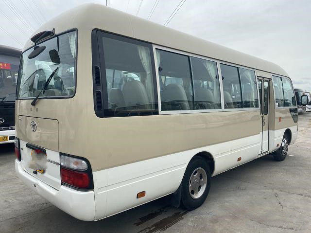 Toyota utilizó el autobús del práctico de costa para la impulsión de la mano izquierda de los asientos del motor 108KW 23 de África Gaosilne 2TR