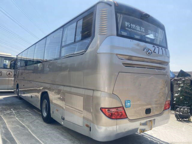 Dirección usada de la izquierda de las puertas dobles del chasis del saco hinchable del motor de la parte posterior de Bus Higer Brand KLQ6115 51seats Weichai del coche