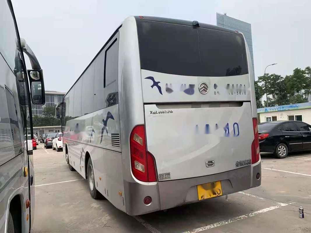 Dragon Bus de oro usado XML6897 utilizó al coche Bus 39 chasis posteriores del saco hinchable del motor 180kw de Yuchai de los asientos