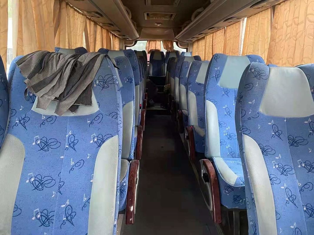 La nueva llegada 2011 años utilizó el motor diesel usado los asientos del autobús de Bus 39 del coche de rey Long XMQ6900 ningún autobús del accidente LHD
