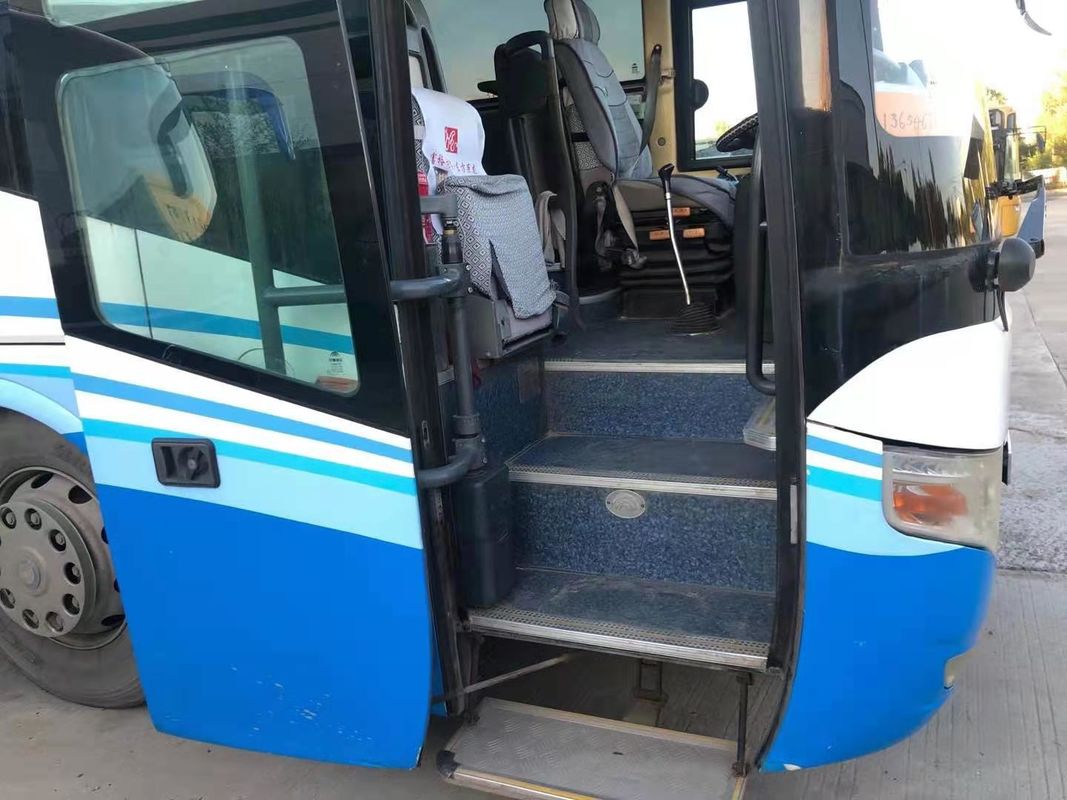 El AUTOBÚS ZK6127 de YUTONG utilizó al coche Bus para la dirección posterior de la izquierda del motor de los precios baratos de los asientos del autobús 53 de la mano de segundo de Yutong de las ventas