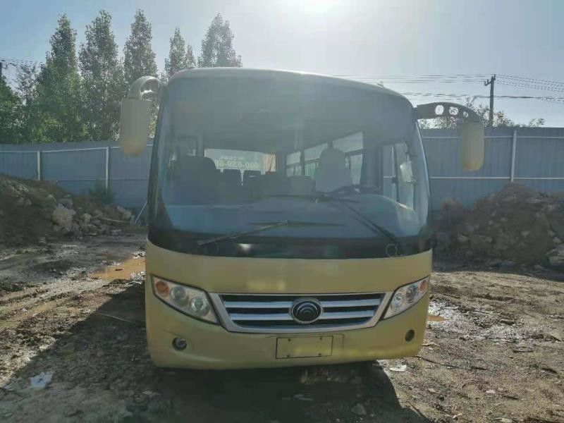2010 autobús usado de Yutong de los asientos del año 19 ZK6608DM con Front Engine Used Coach Bus para el turismo