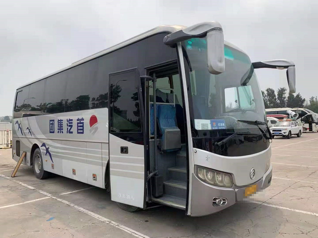 39 coche usado autobús usado asientos Bus de Yutong XML6897 2012 años que dirigen los motores diesel de LHD