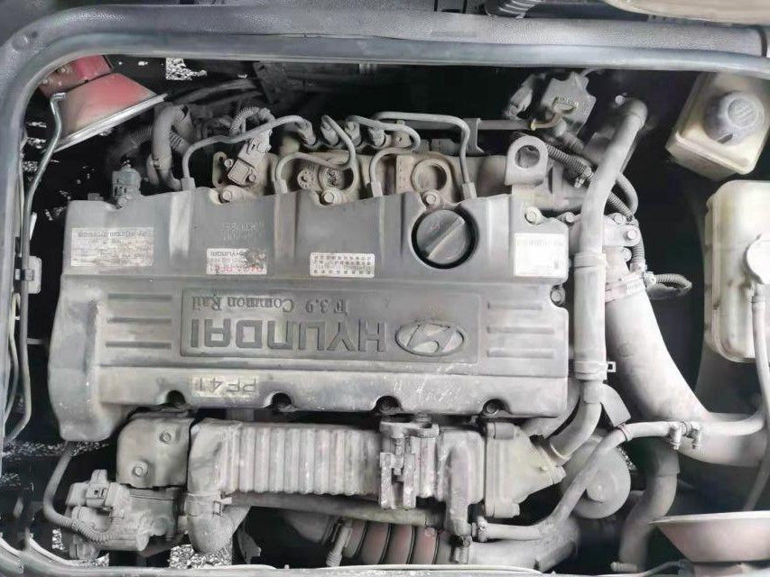 11 asientos entrenan las buenas condiciones usadas origen de Bus Max Diesel Tank Engine Dimensions Hyundai Mini Bus CHM6710