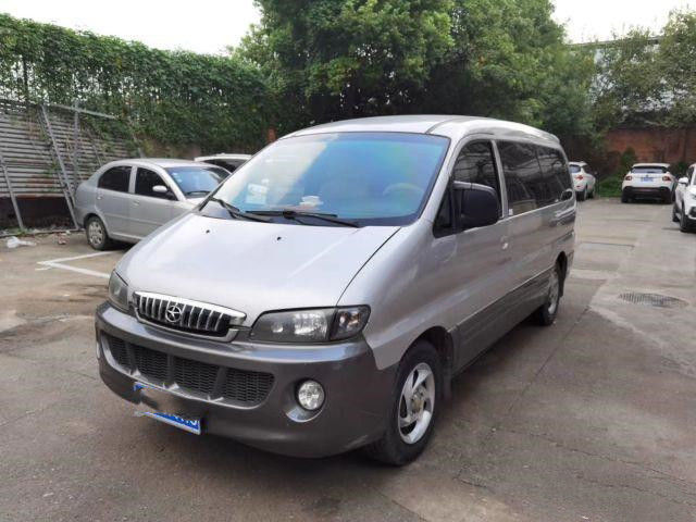 La marca usada HFC6518 de alta calidad de Jianghuai del vehículo hizo en China 7 asientos Mini Cars