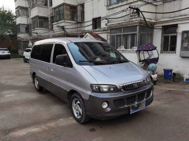 La marca usada HFC6518 de alta calidad de Jianghuai del vehículo hizo en China 7 asientos Mini Cars