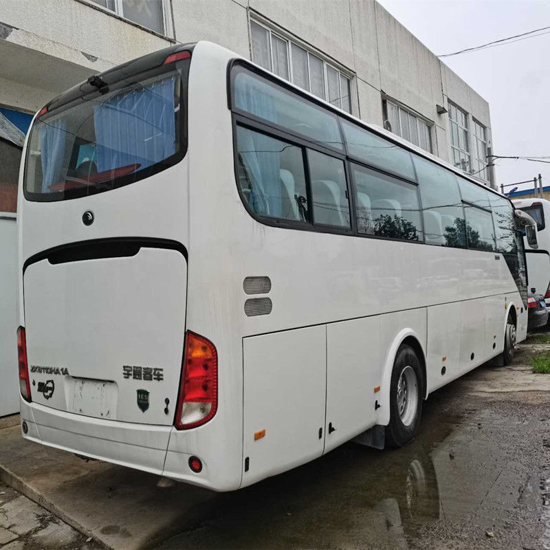 51 asientos 2014 autobús usado Yutong usado año de Second Hand Tourist del coche del motor de la parte posterior del autobús Zk6110