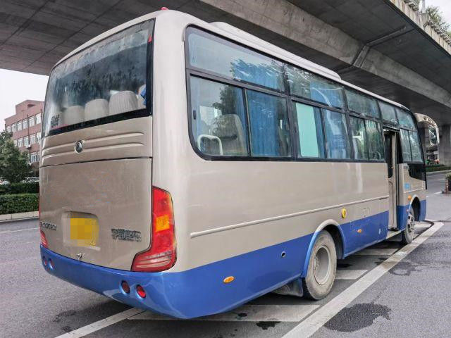 2014 el autobús usado del año 30 asientos utilizó el autobús ZK6752D de Yutong con Front Engine Used Coach Bus para el turismo