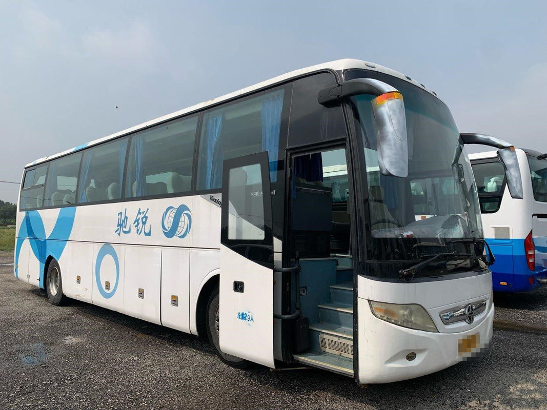 29 asientos de lujo 2012 años utilizaron el autobús YBL6111H1 RHD de Asiastar que dirigía al coche usado Bus Diesel Engine