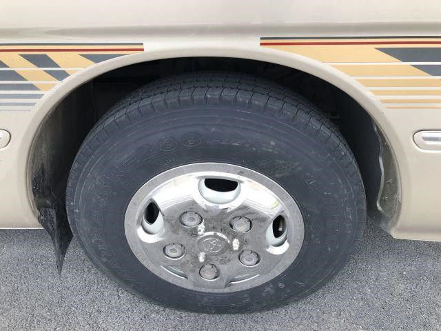 2010 el motor de gasolina usado los asientos del autobús 2TR del práctico de costa del año 20 utilizó la dirección de la mano izquierda de Mini Bus Toyota Coaster Bus