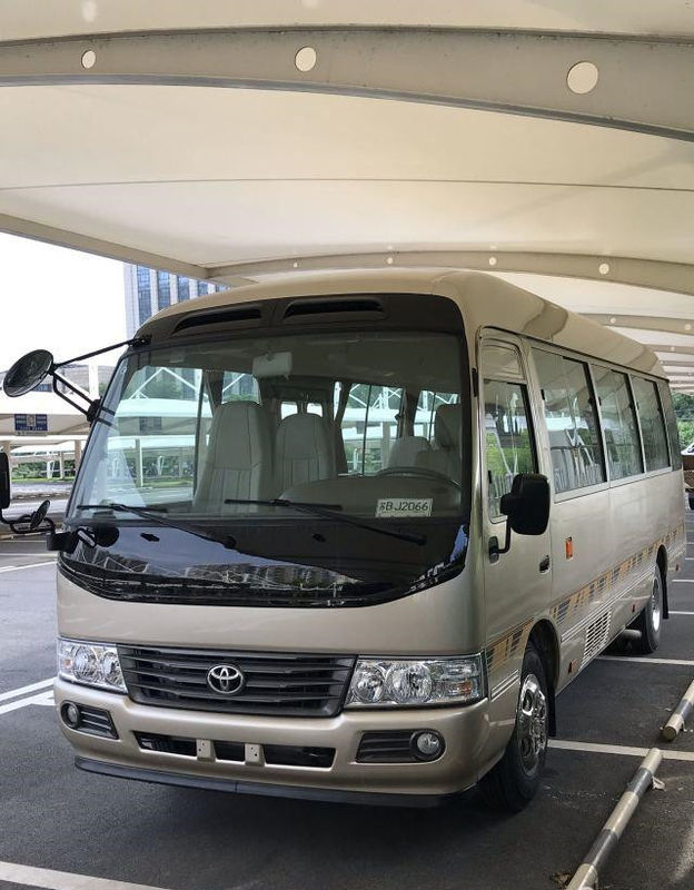 2010 el motor de gasolina usado los asientos del autobús 2TR del práctico de costa del año 20 utilizó la dirección de la mano izquierda de Mini Bus Toyota Coaster Bus