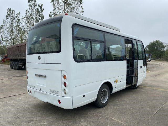 Buenas condiciones del precio del autobús de Daewoo del motor de Yuchai de los asientos de las partes 19 del autobús de Yutong Mini Buses ZK6609D Kinglong