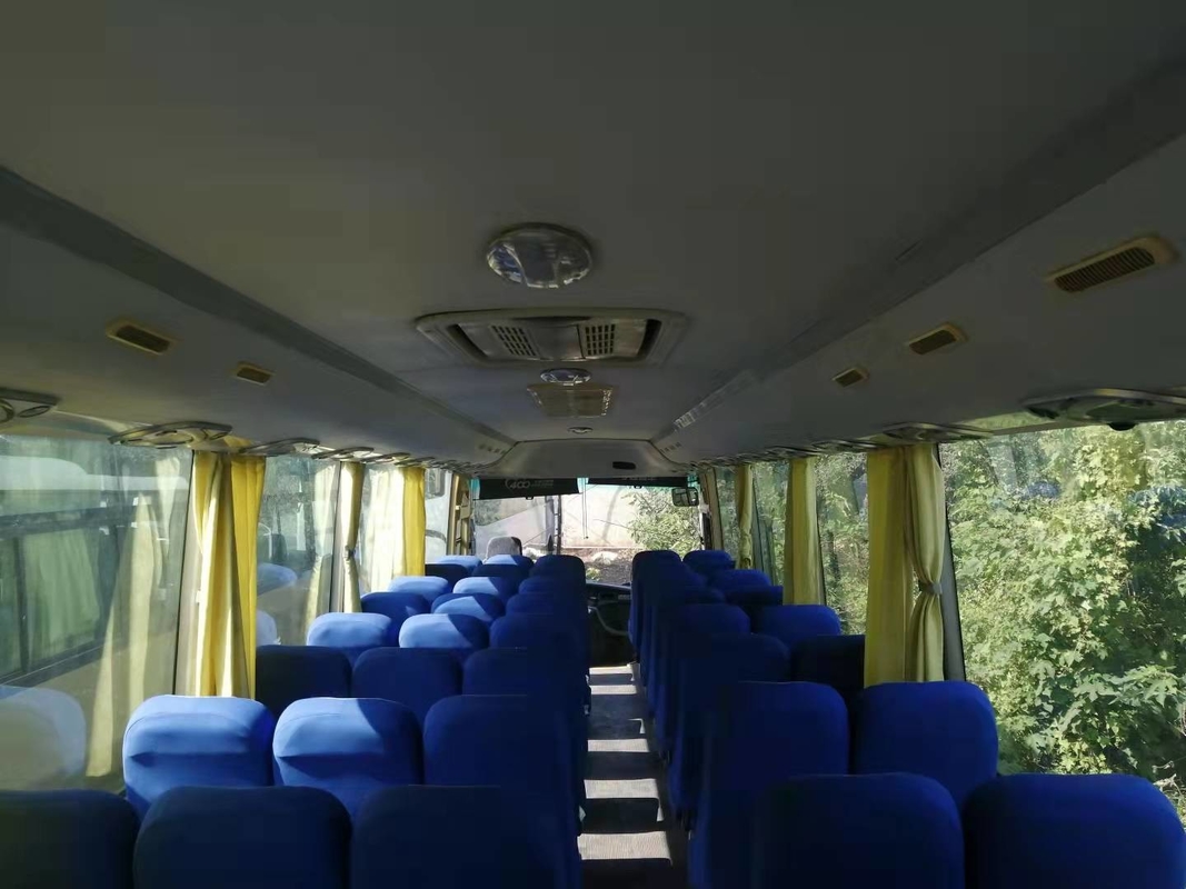 El viaje del autobús de 68 Seat Yutong utilizó la dirección diesel de la mano izquierda del autobús ZK6146 del pasajero 2013 años