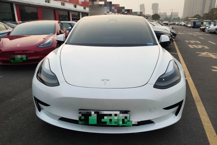 Asientos de alta velocidad de las ruedas del sedán 4 de los coches del vehículo eléctrico de New Energy 5 4 puertas