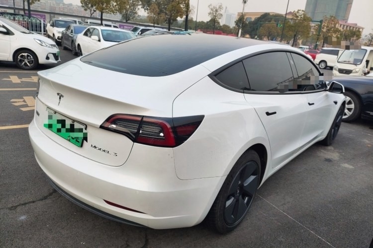 Asientos de alta velocidad de las ruedas del sedán 4 de los coches del vehículo eléctrico de New Energy 5 4 puertas