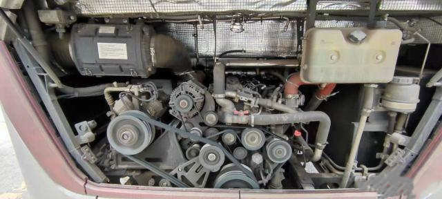Yutong utilizó el coche Bus Luxury del autobús ZK6907 de 2021 39 asientos que el autobús de Yutong valora el chasis diesel del saco hinchable
