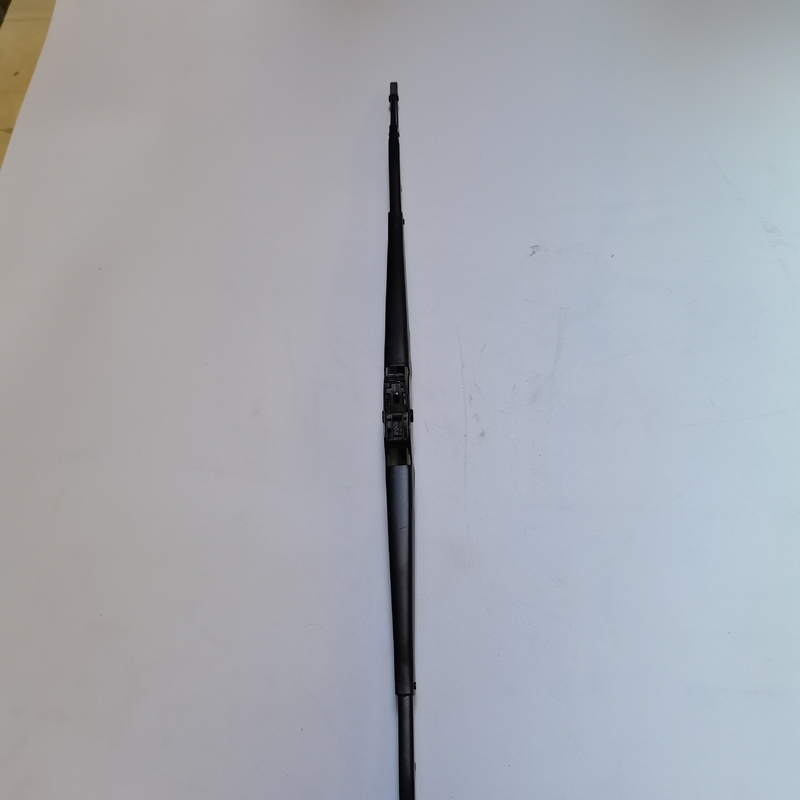 Cuchilla de limpiador del camión y del autobús con 4 adaptadores para el universal de las rasquetas del parabrisas del camión del howo
