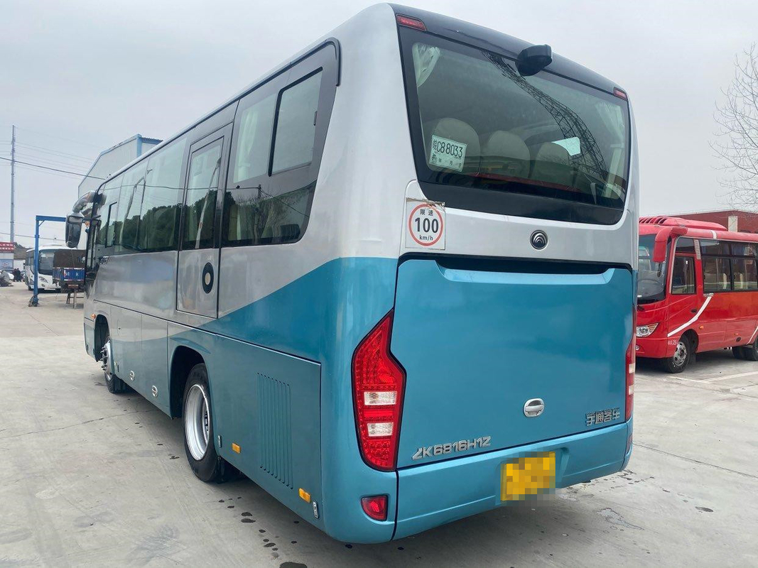 35 asientos el autobús usado 2015 años Zk6816 Yutong utilizaron el motor de la parte posterior de Company Commuter Bus del coche