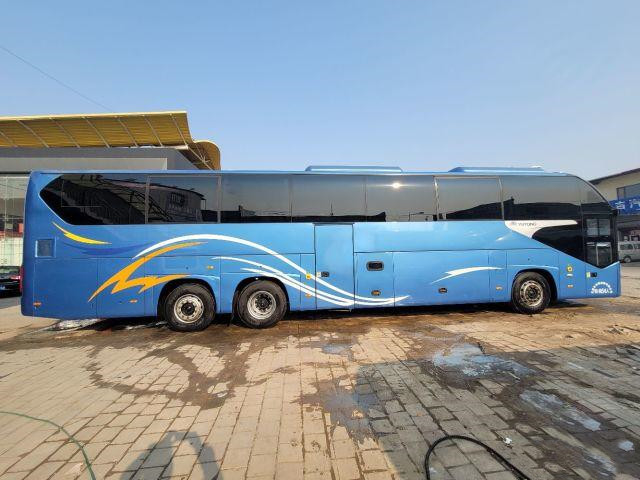 Saco hinchable de lujo V EURO del autobús de Yutong de los asientos del coche 56 del autobús de Decker Zk 6148 Youtong del doble del autobús