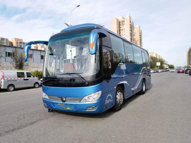 Pequeño chasis del saco hinchable del motor de Yuchai de los asientos de la segunda mano 39 del autobús de Bus Used Yutong del coche