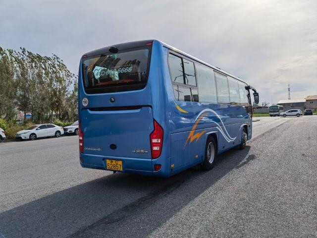 Pequeño chasis del saco hinchable del motor de Yuchai de los asientos de la segunda mano 39 del autobús de Bus Used Yutong del coche