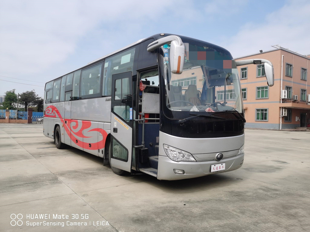 Yutong utilizó la disposición del autobús 2+2 de la mano WP.7 Passanger de Seater segundo del bus turístico 48