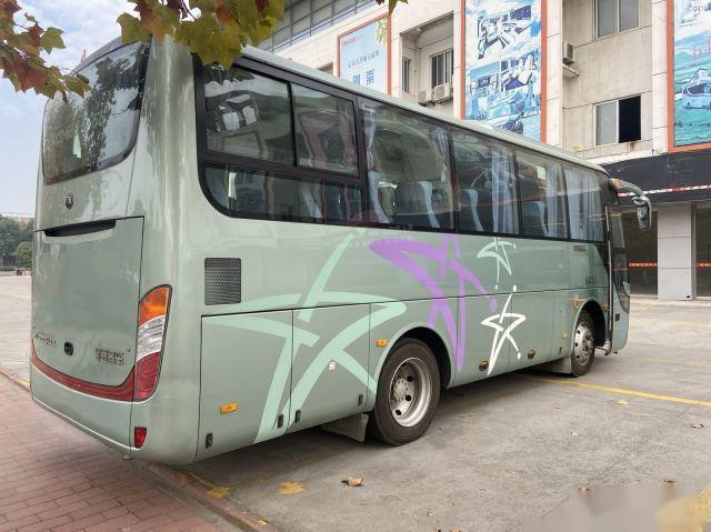 El coche de lujo Bus Used City transporta con la instalación completa que los pasajeros diesel usados transportan al coche de segunda mano Buses de LHD