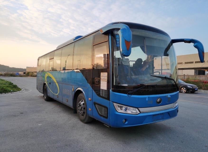 Los autobuses de visita turístico de excursión de larga distancia usados de Yutong utilizaron los autobuses diesel de Buses Passenger Used del coche interurbano