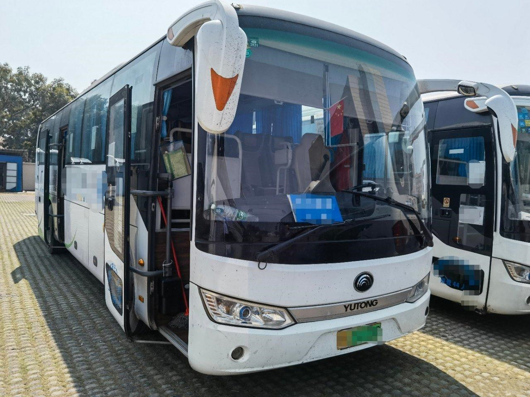 Los autobuses diesel urbanos usados de Yutong dan en segundo lugar el coche de pasajero usado LHD de Buses del coche del viaje Buses