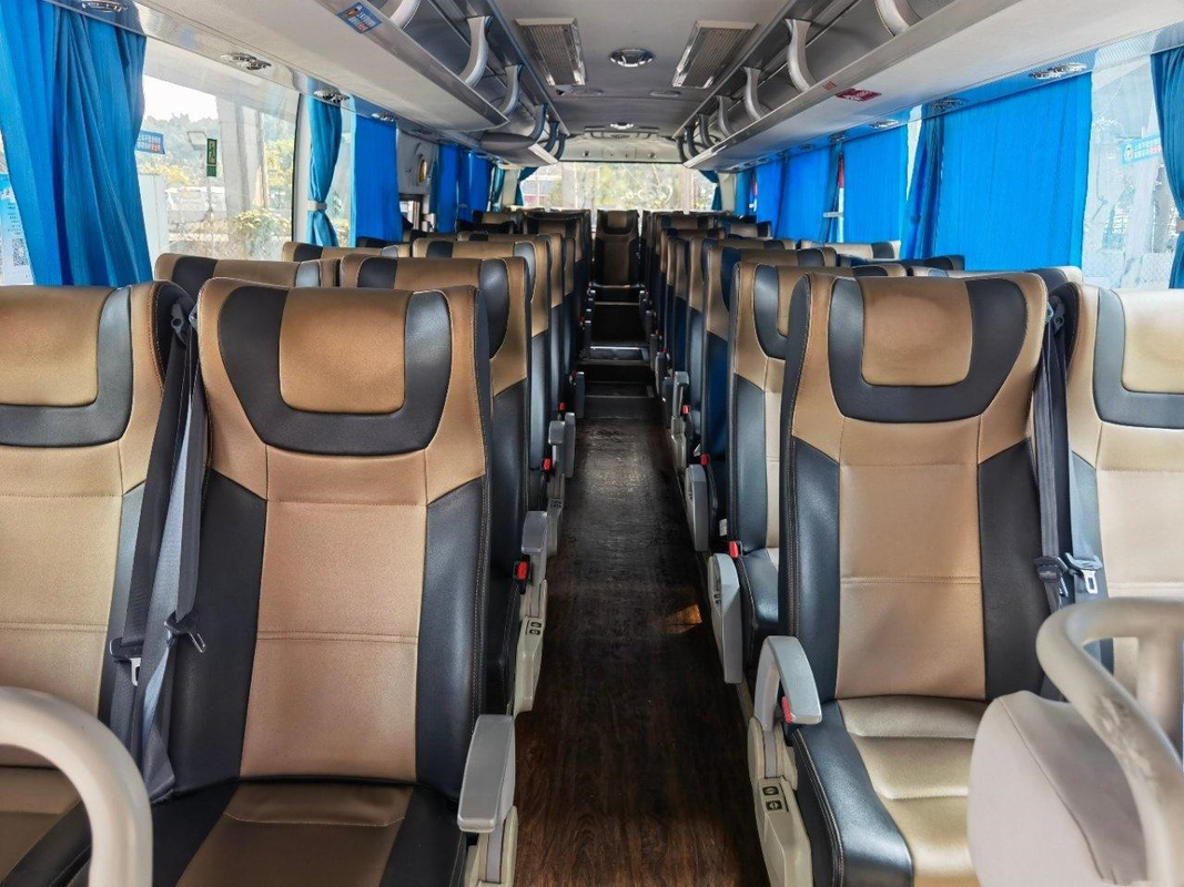 Los autobuses diesel urbanos usados de Yutong dan en segundo lugar el coche de pasajero usado LHD de Buses del coche del viaje Buses