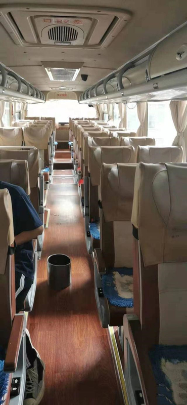 El transporte público urbano Yutong usado transporta al coche usado de visita turístico de excursión Buses LHD del viaje que el EURO diesel V utilizó los autobuses