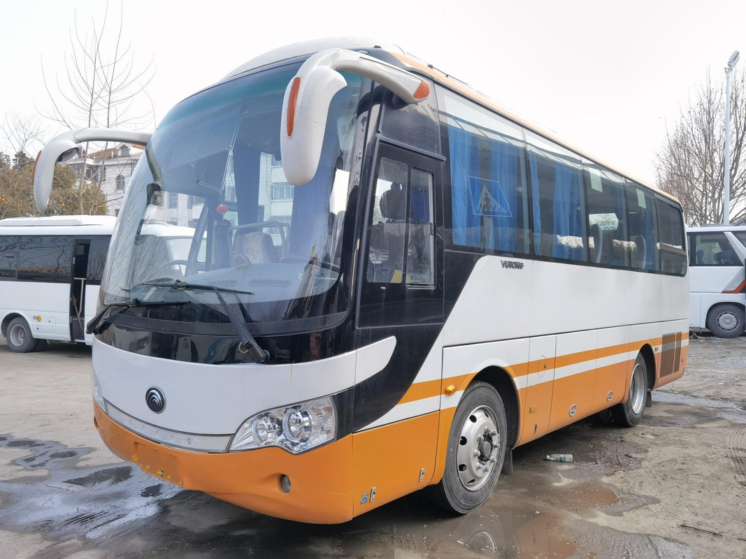 Yutong de lujo de segunda mano transporta 24-35 asientos públicos diesel usados que la ciudad transporta LHD utilizó al coche Buses In 2014 años