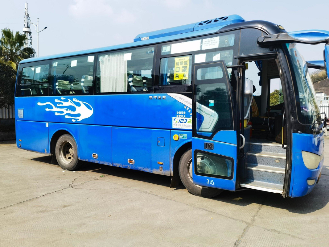 Autobús de oro de los autobuses Xml6807 y de los microbús 30seats Youtong de Dragon Tour Bus Coach Luxury los 8m